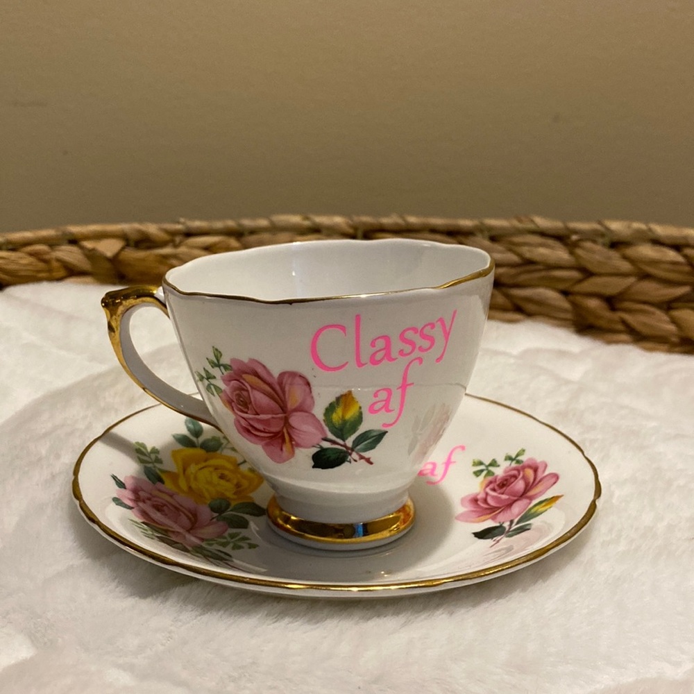 Vintage funny flower tea cup set